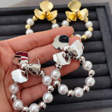 Flower pearl earrings