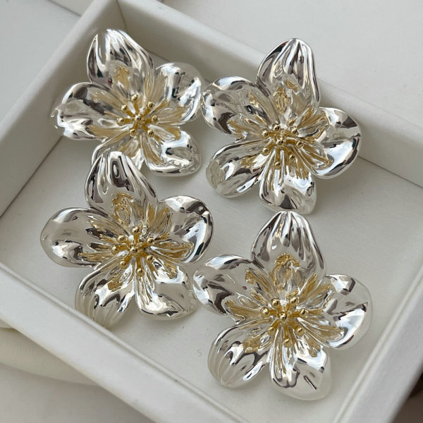 Metal two tone flower earrings
