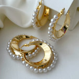 Fashion pearl hoop