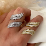 Pave zircon leaf ring