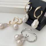 Fresh water pearl earrings
