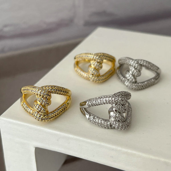 Pave zircon twist ring