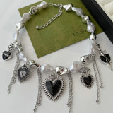 Black heart pearl necklace