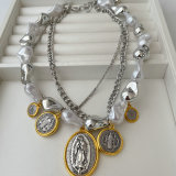 Chunky pearl charm necklace