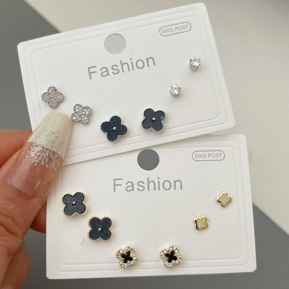 Set clover earrings