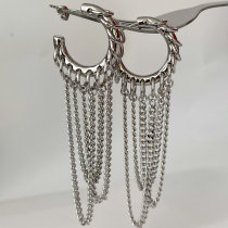 Metal circle chain earrings