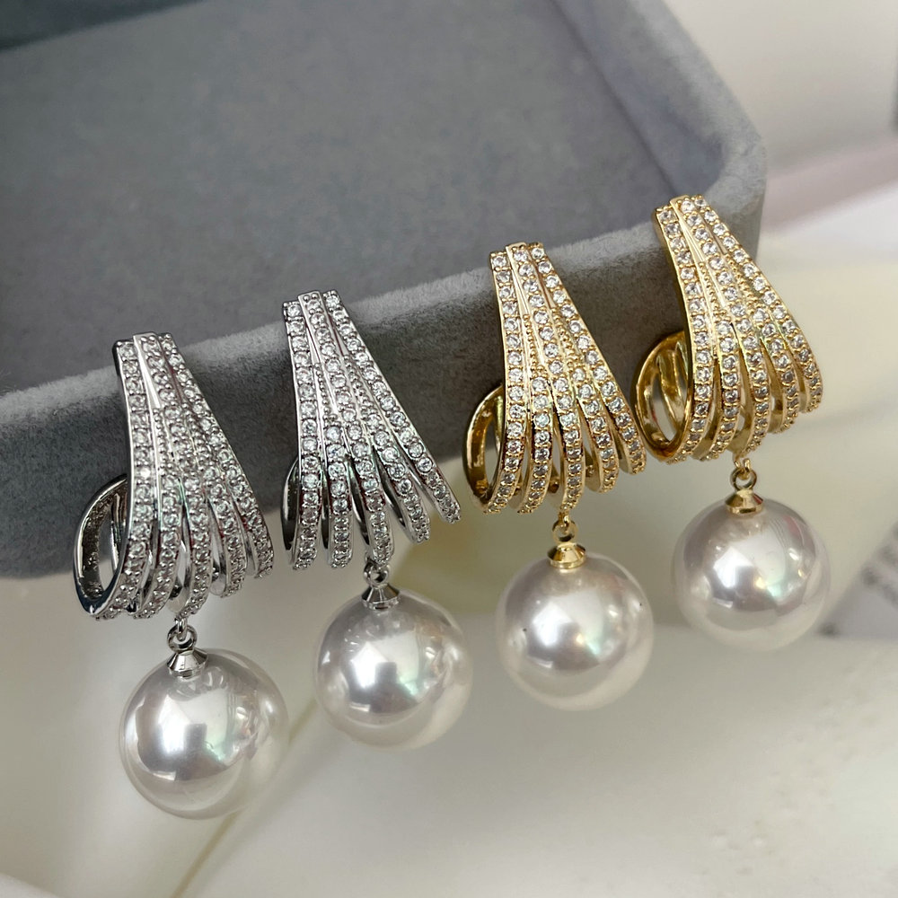 Pave zircon fan pearl earrings
