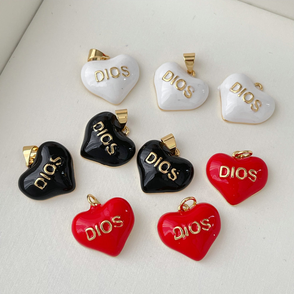 Enamel heart dios charm