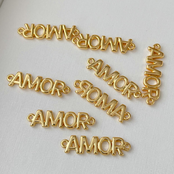 Amor charm