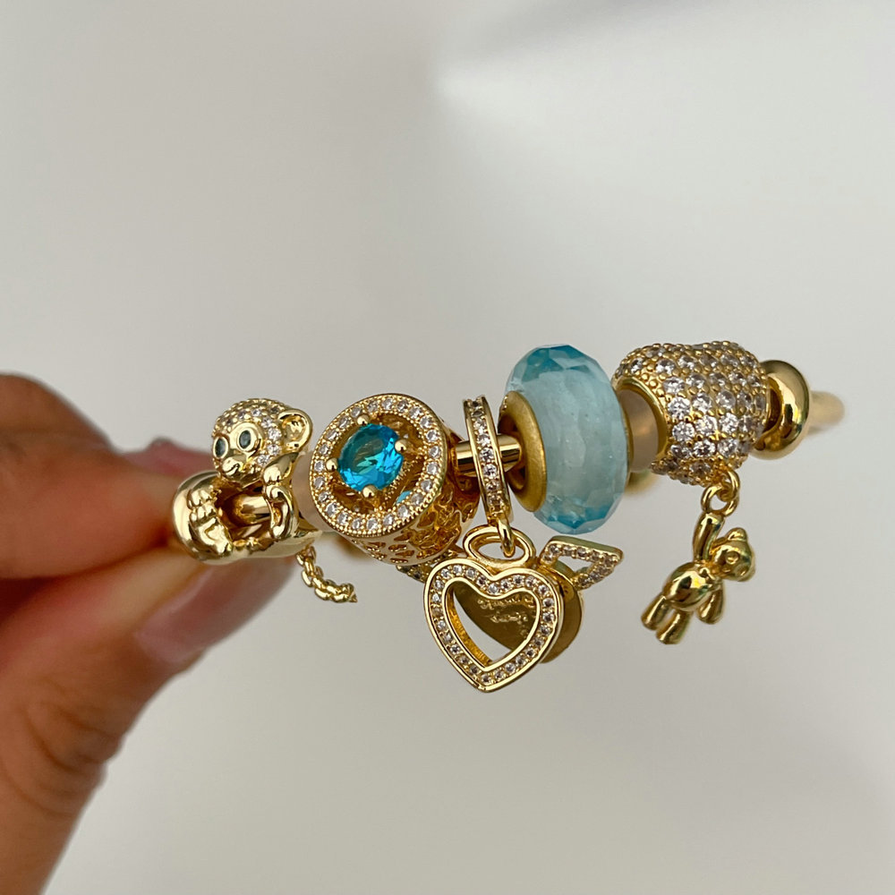 Pandora bear pendant bracelet
