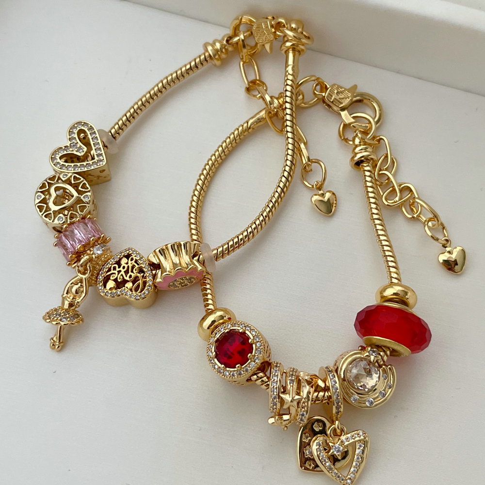 Pandora red pendant bracelet