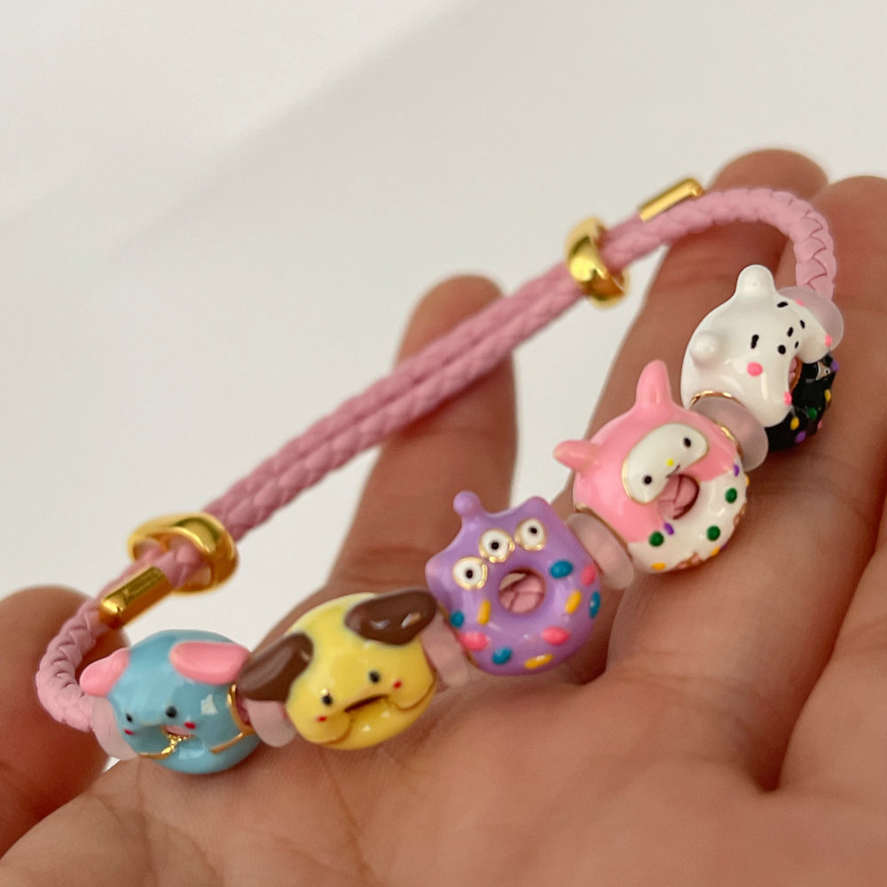Pandora doughnut pendant bracelet