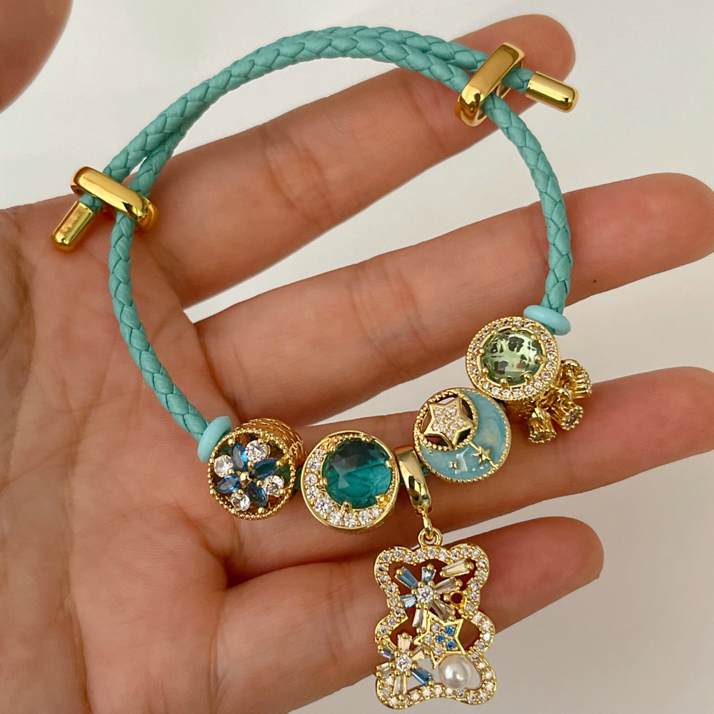 Pandora blue bear pendant bracelet