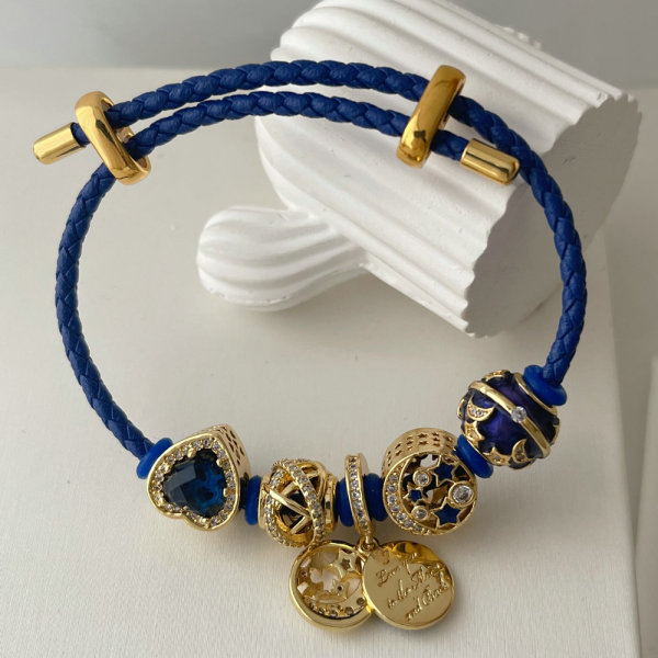 Pandora blue star pendant bracelet