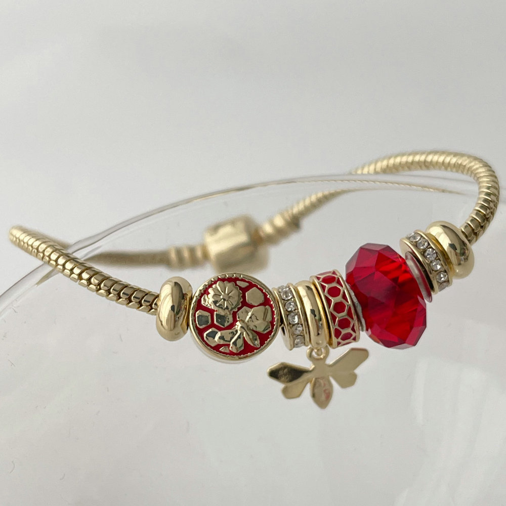 Pandora dragonfly pendant bracelet