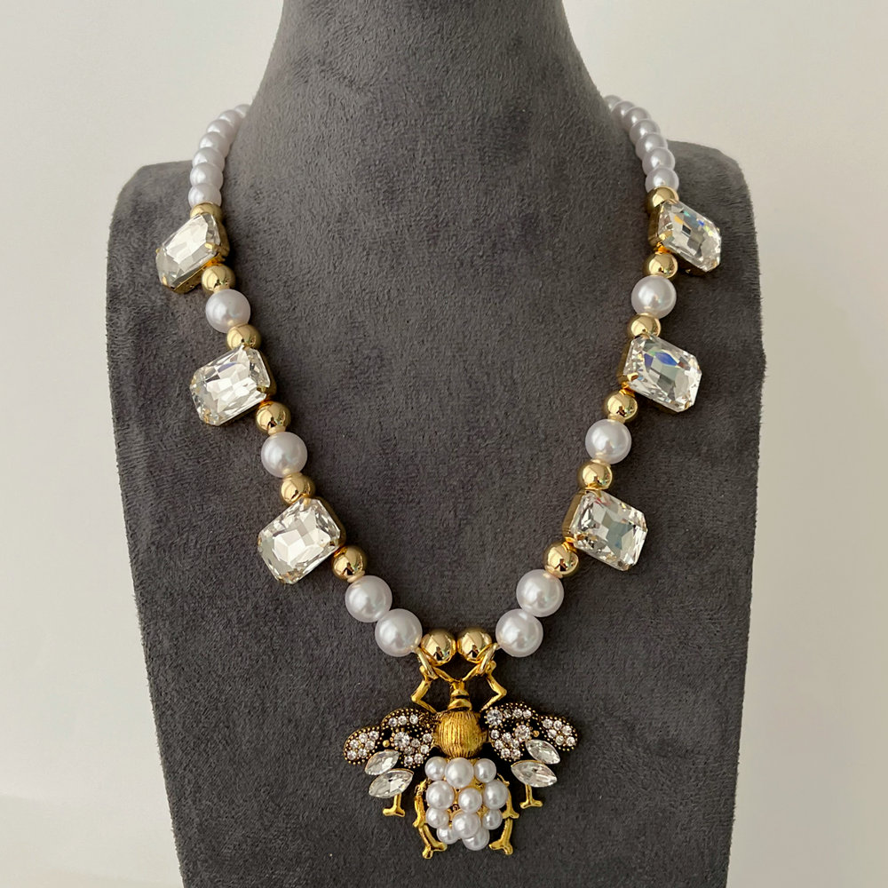 Bee necklace
