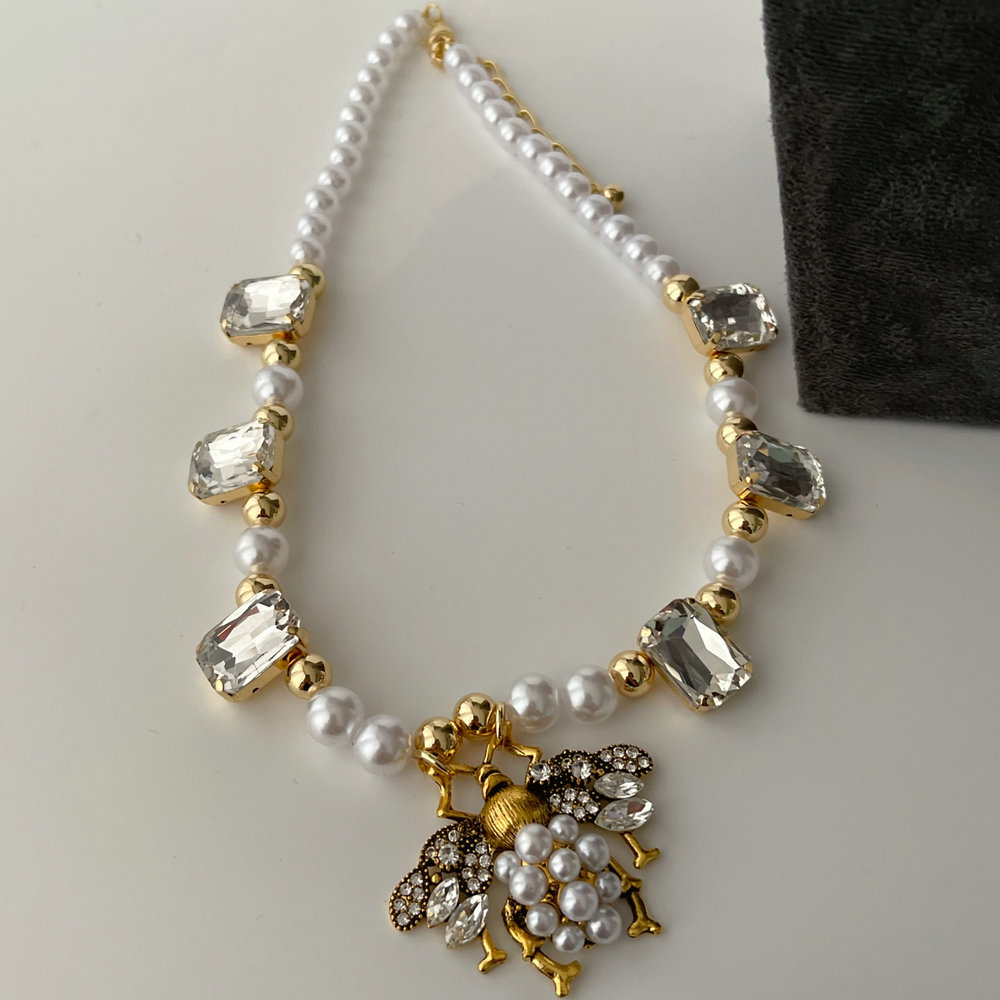 Bee necklace