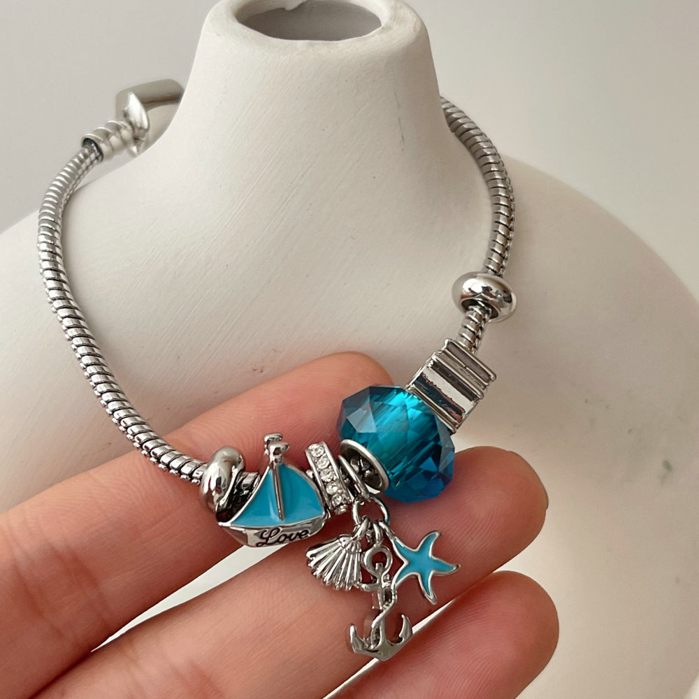 Pandora blue sea star pendant bracelet