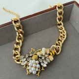 Cuban chain bee necklace