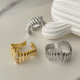 Wave shape ring