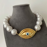 Glass pearl eye necklace
