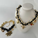 Acrylic chunky necklace with bull bee charm