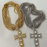 Chunky chain necklace with cross pendant