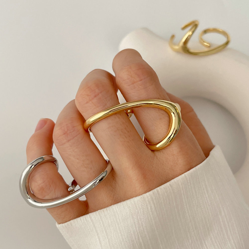 Metal specail s shape ring
