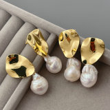 Fresh water pearl earrings