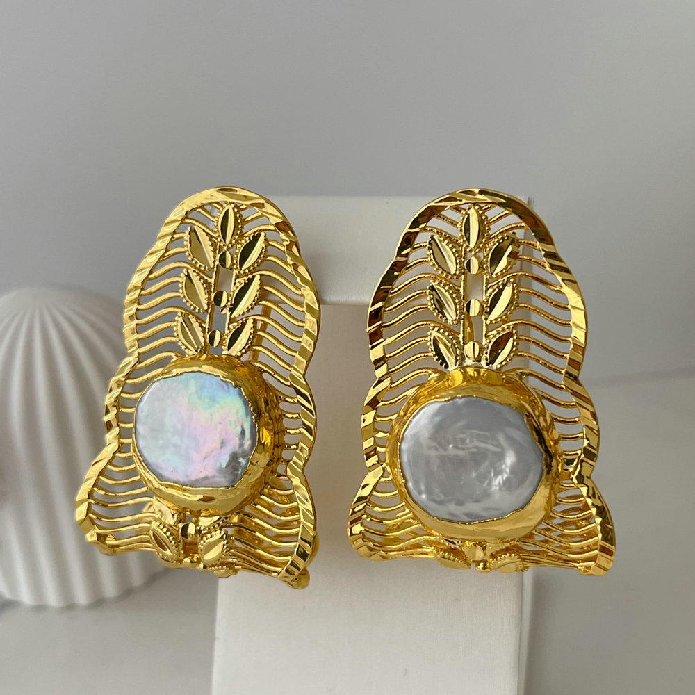 Chunky fresh water pearl flower earrings
