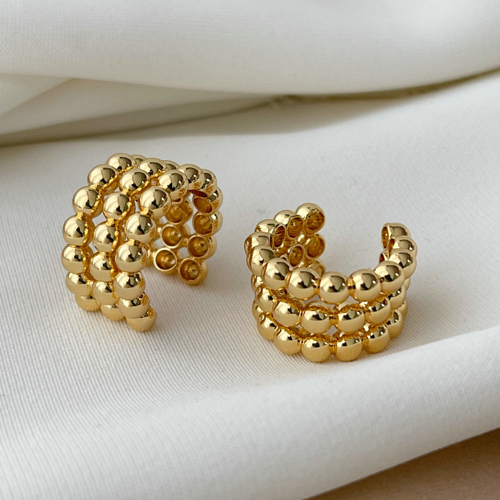 Bead ear cuff