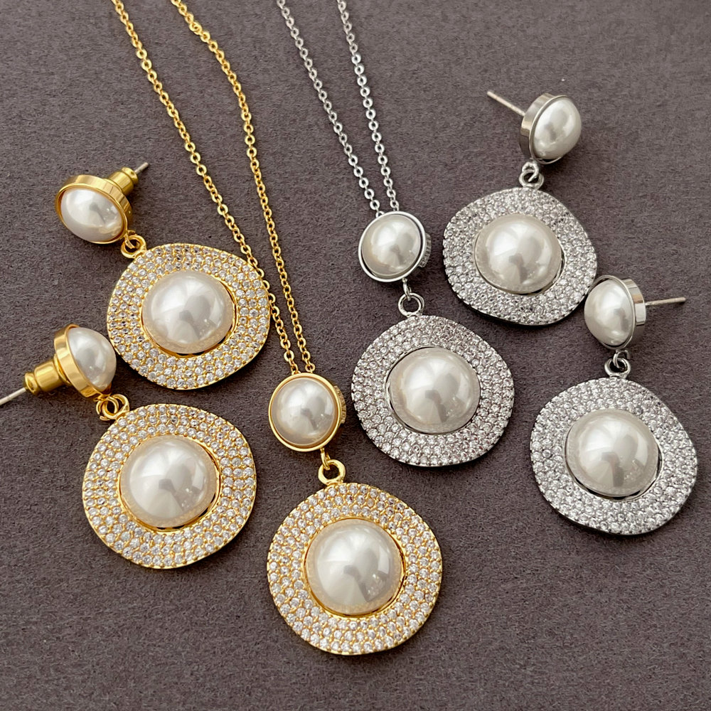 Pearl set jewelry