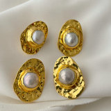 Teardrop fresh water pearl earrings
