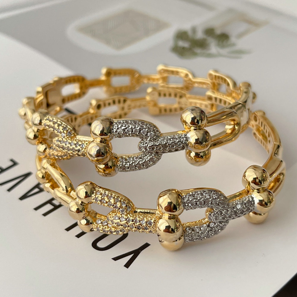 Chain bangle