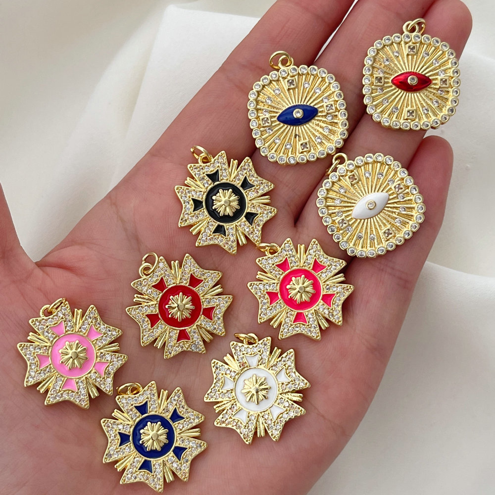 Enamel star eye charm