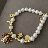 Chunky bee charm necklace