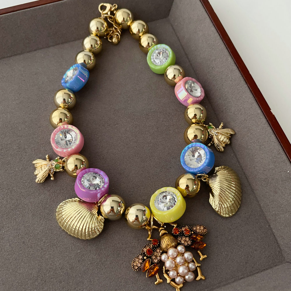 Colorful bead bee necklace