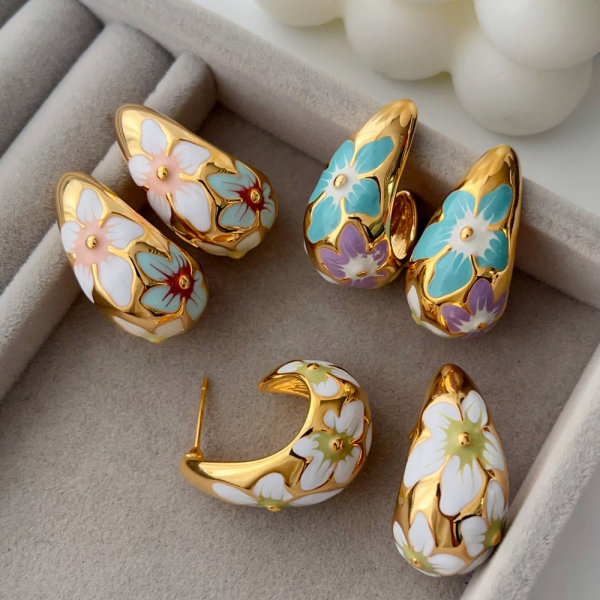 Enamel flower earrings