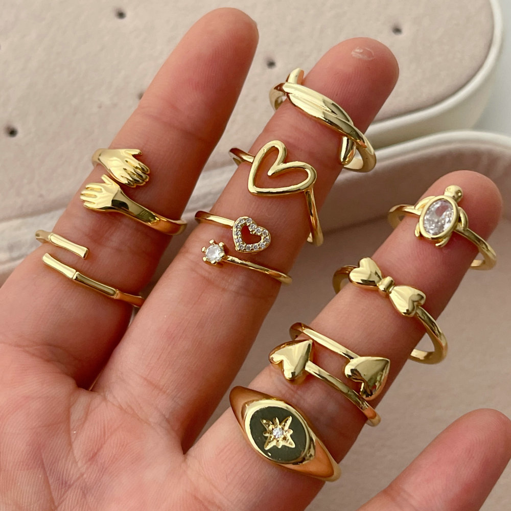 Solid heart flower ring