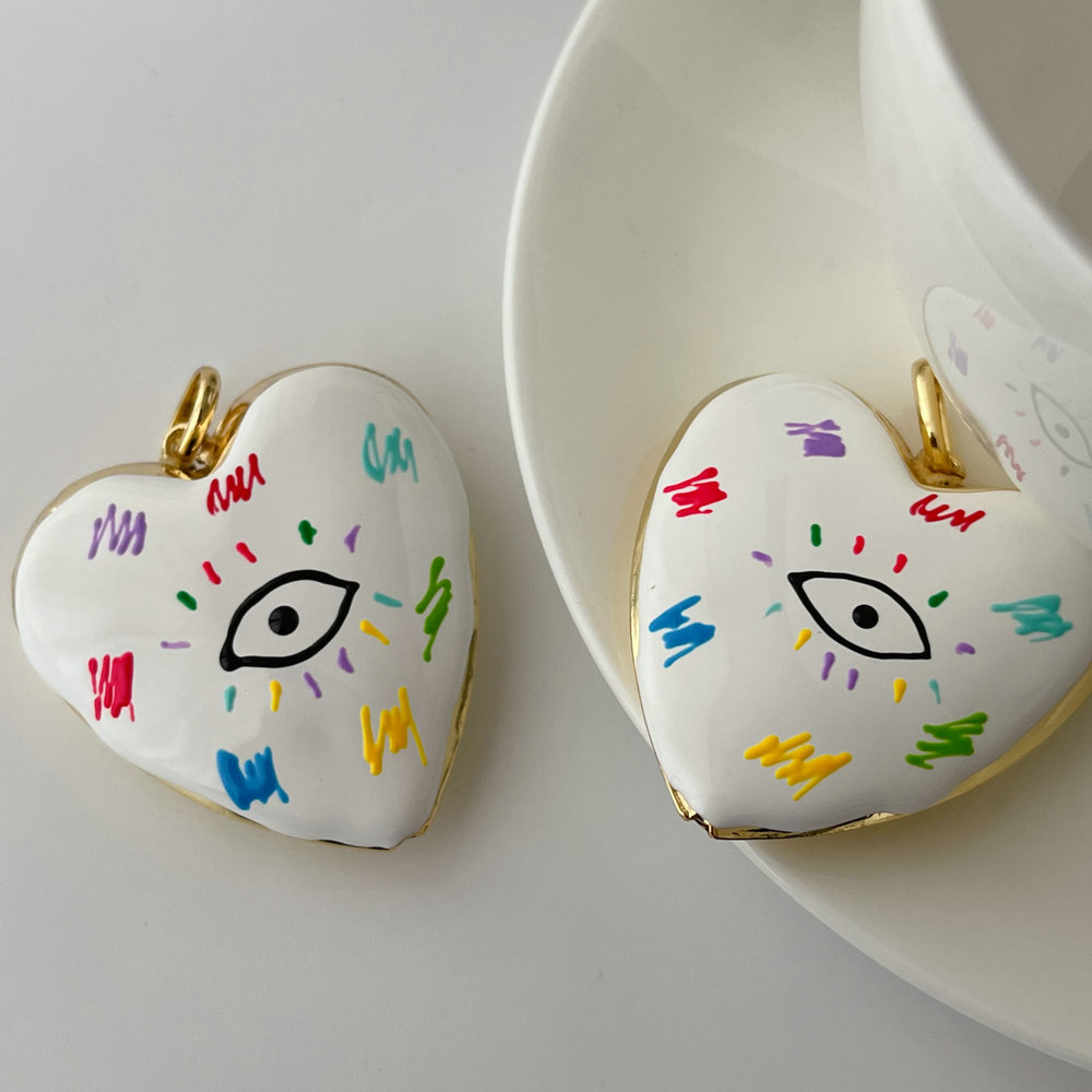 Enamel heart eye pendant