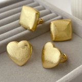 Metal heart sqaure ring