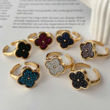 Pave zircon clover ring