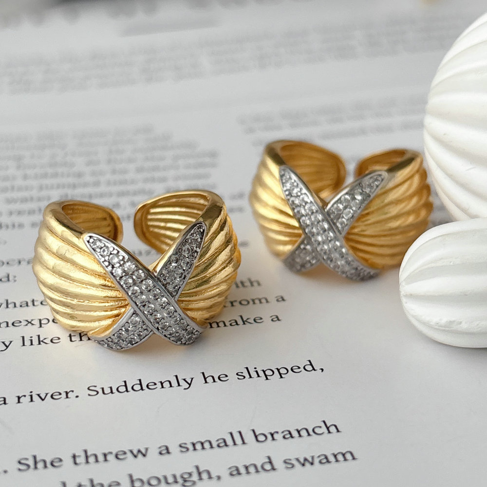Cross ring