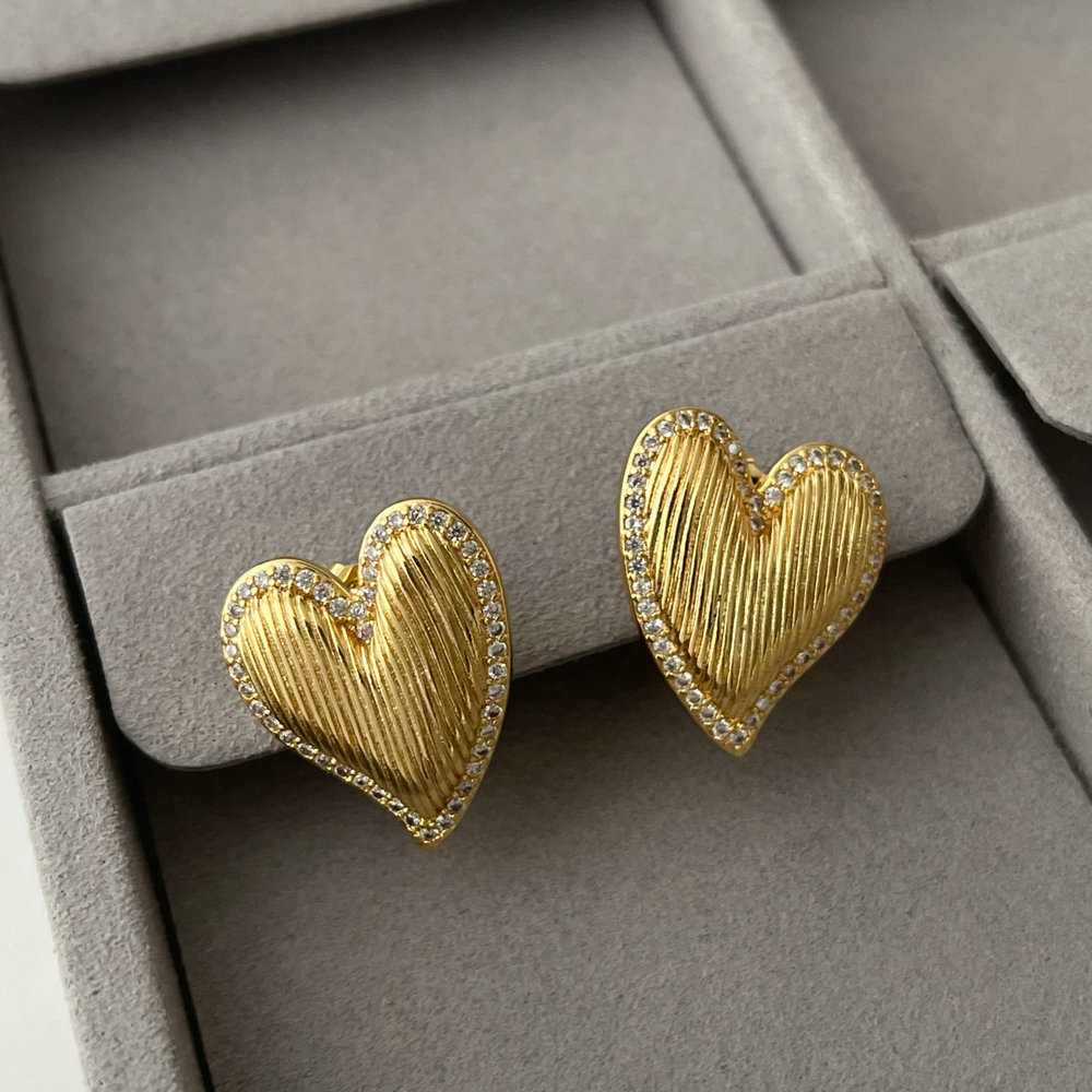 Heart earrings