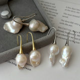 Baroque earrings