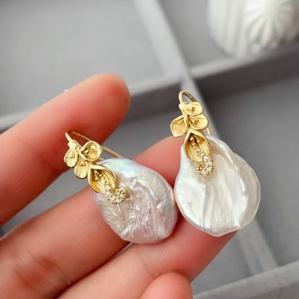 Flower fresh water pearl earrings