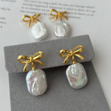Fresh water sqaure pearl earrings