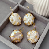 Fresh water pearl earrings