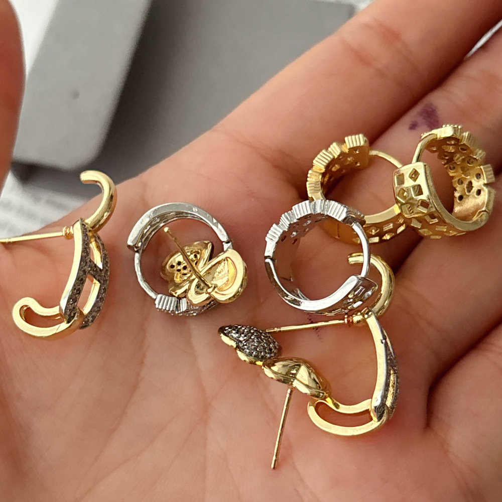 Two tone heart earrings
