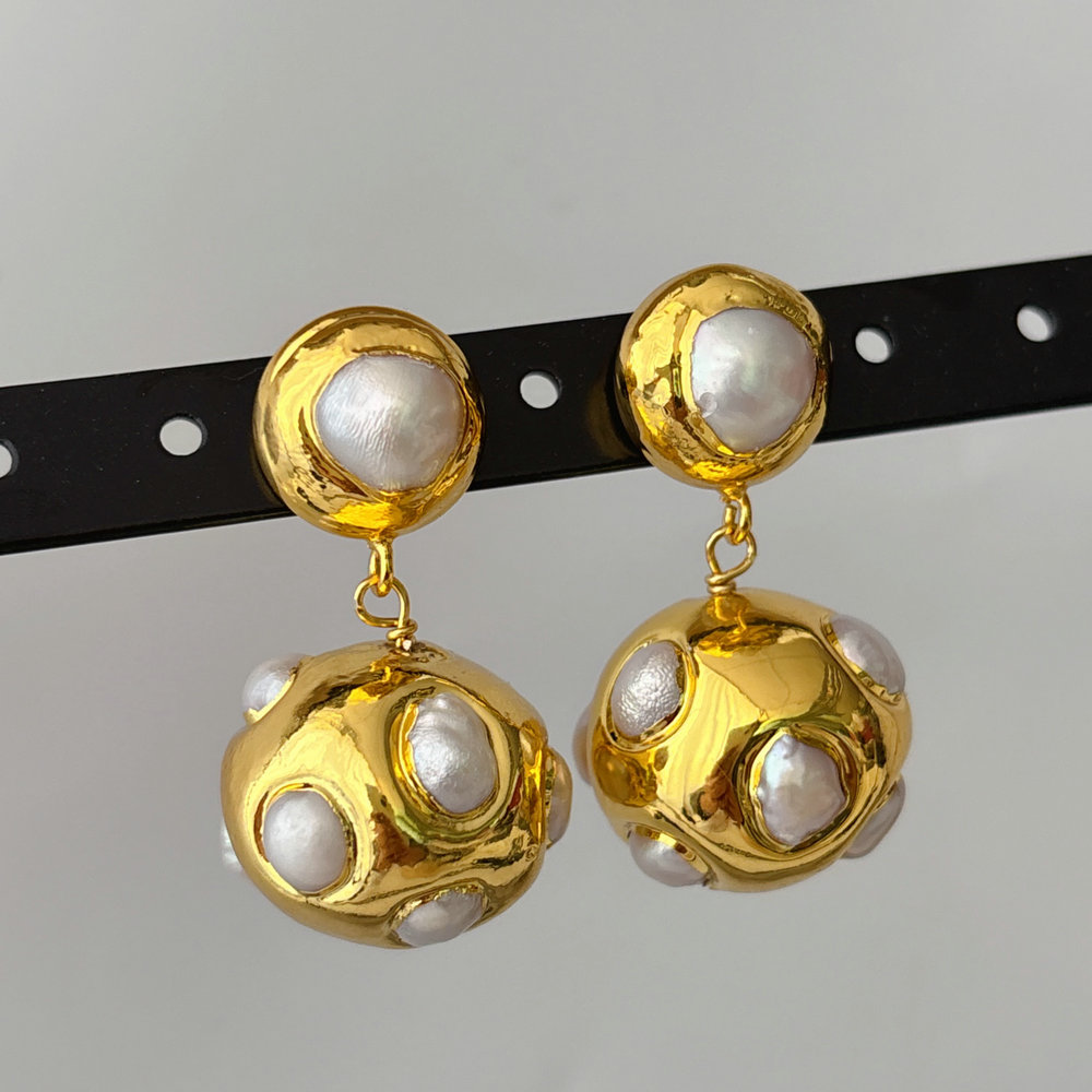 pearl ball earrings